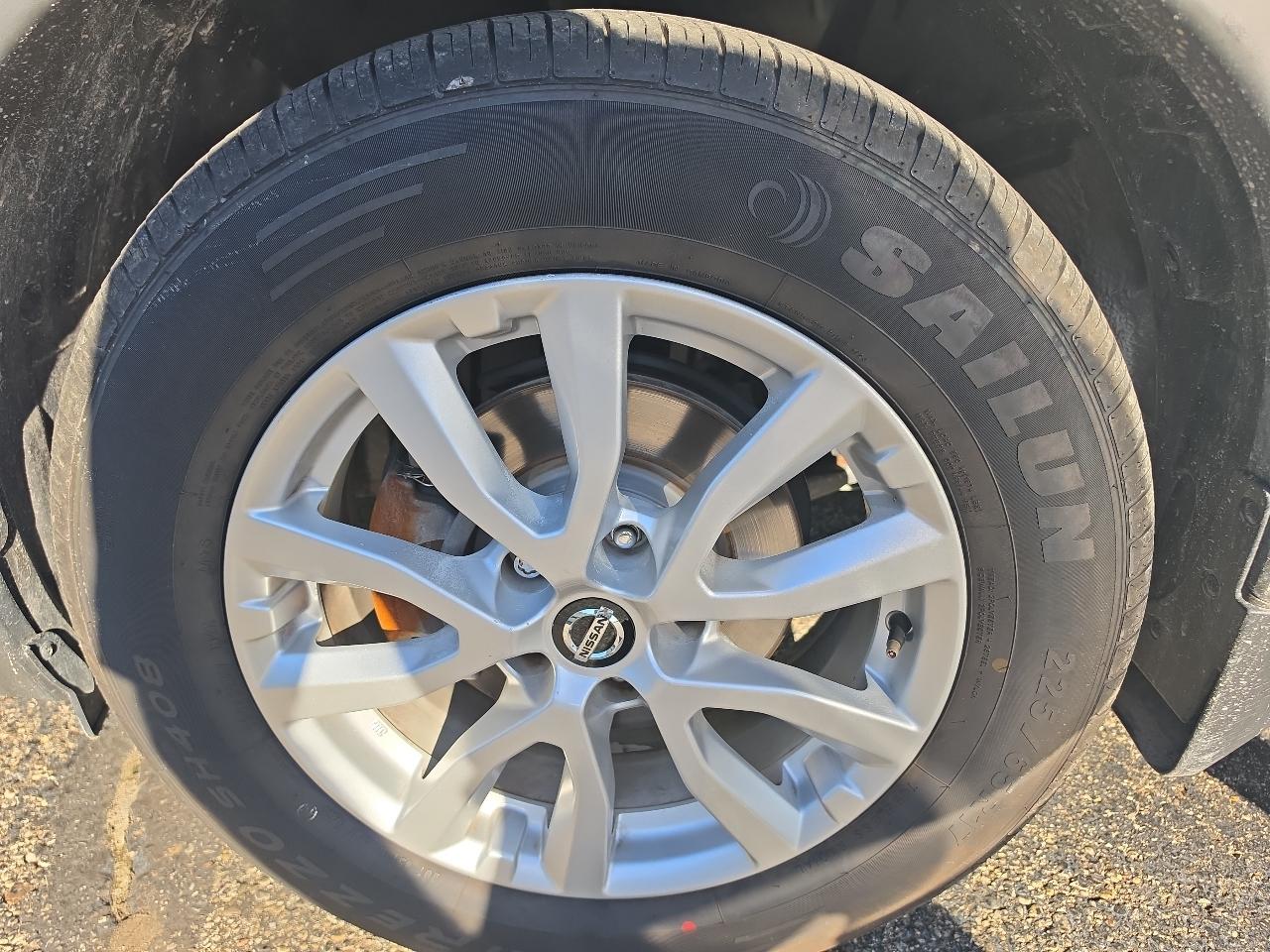 Nissan Rogue FWD SV 2020