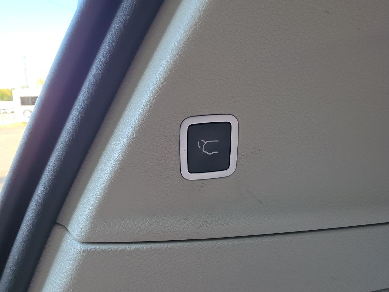 Chrysler Pacifica Touring L FWD 2018