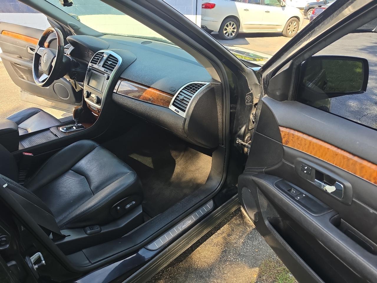 Cadillac SRX AWD 4dr V6 2008