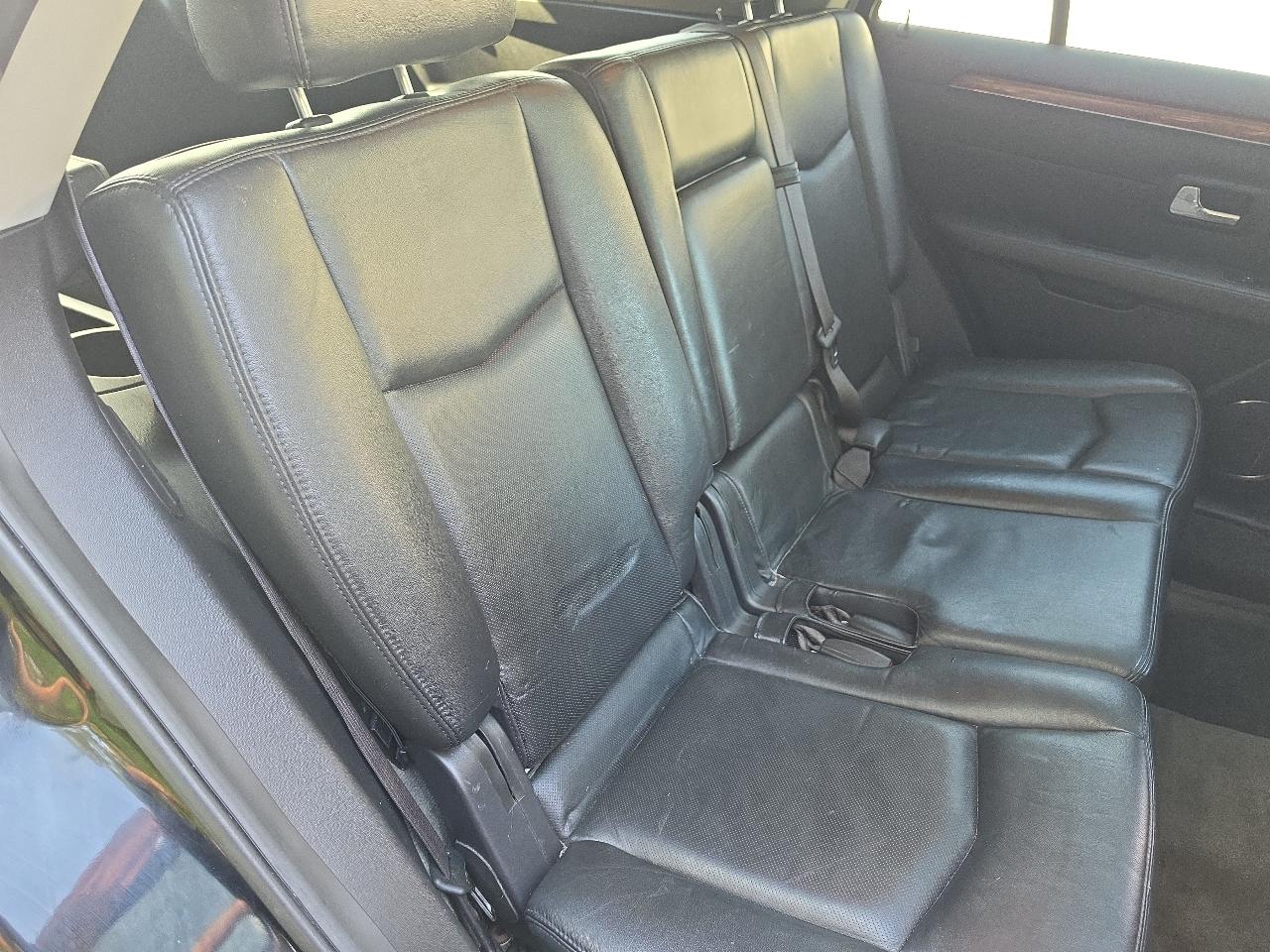 Cadillac SRX AWD 4dr V6 2008