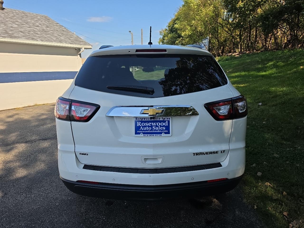 Chevrolet Traverse AWD 4dr LT w/1LT 2015