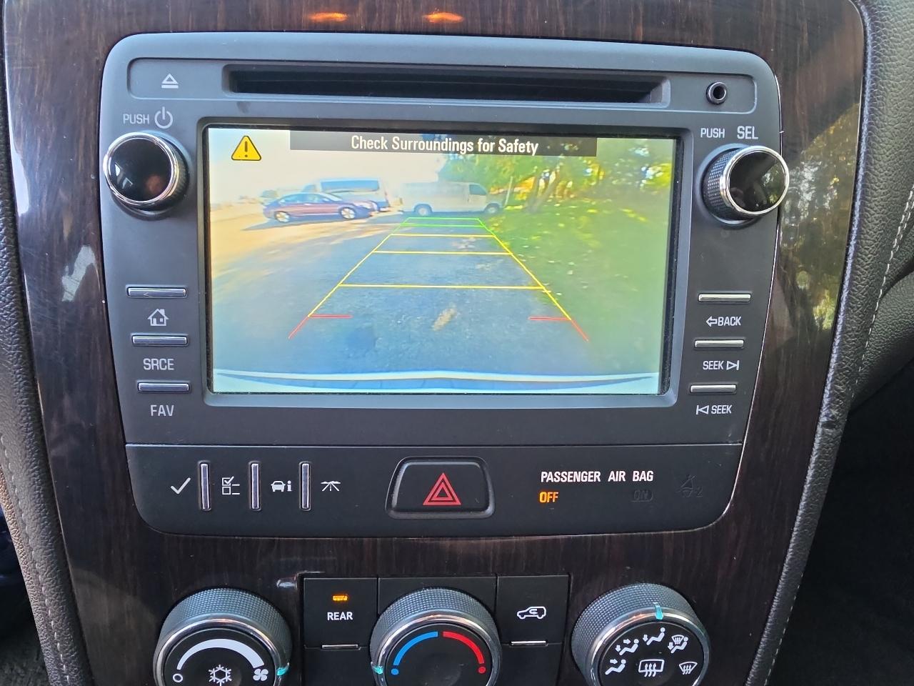 Chevrolet Traverse AWD 4dr LT w/1LT 2015