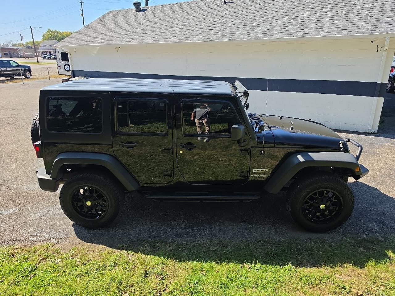 Jeep Wrangler Unlimited 4WD 4dr Sport 2014