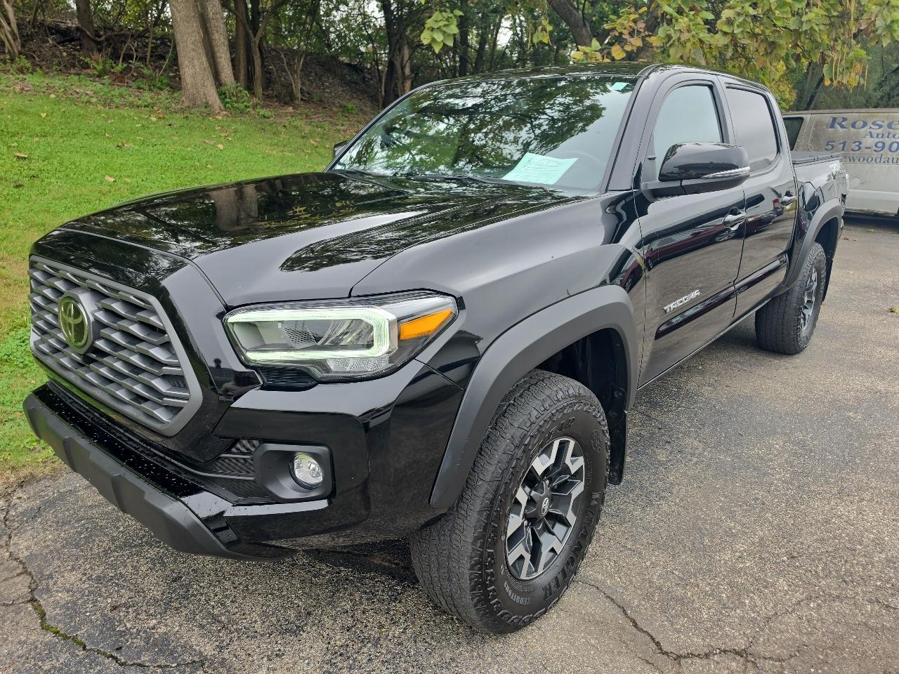 Toyota Tacoma 4WD SR Double Cab 5' Bed V6 AT (Natl) 2023