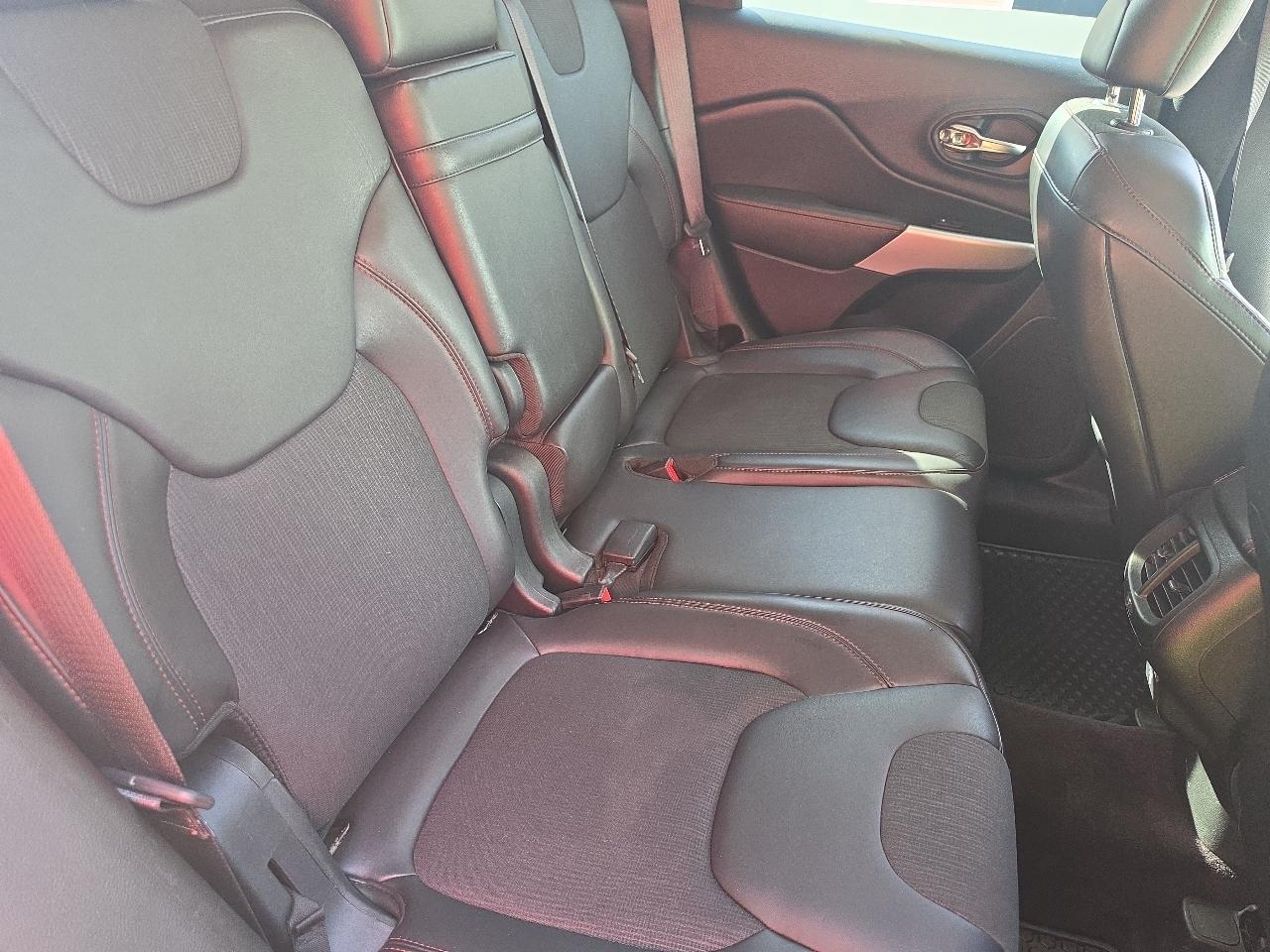 Jeep Cherokee Trailhawk 4x4 2018