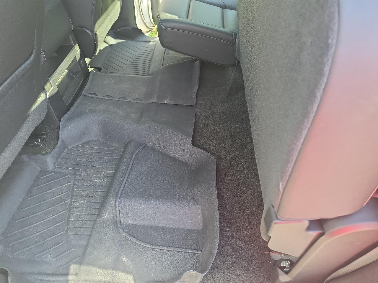 Chevrolet Silverado 1500 4WD Crew Cab 143.5" LTZ w/1LZ 2018