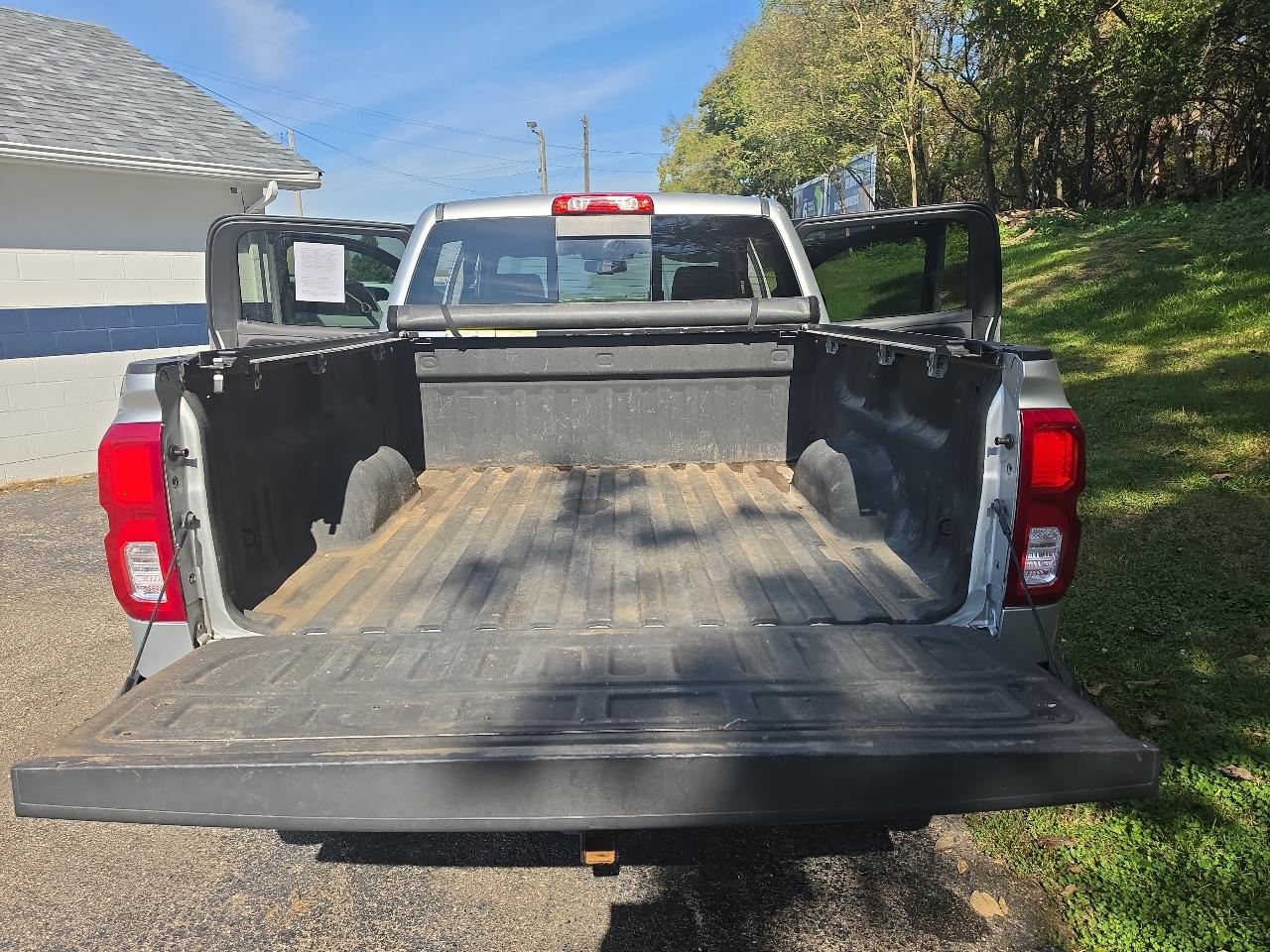 Chevrolet Silverado 1500 4WD Crew Cab 143.5" LTZ w/1LZ 2018