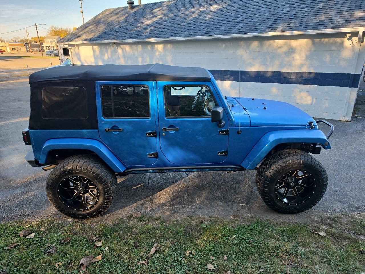 Jeep Wrangler Unlimited 4WD 4dr Sahara 2015