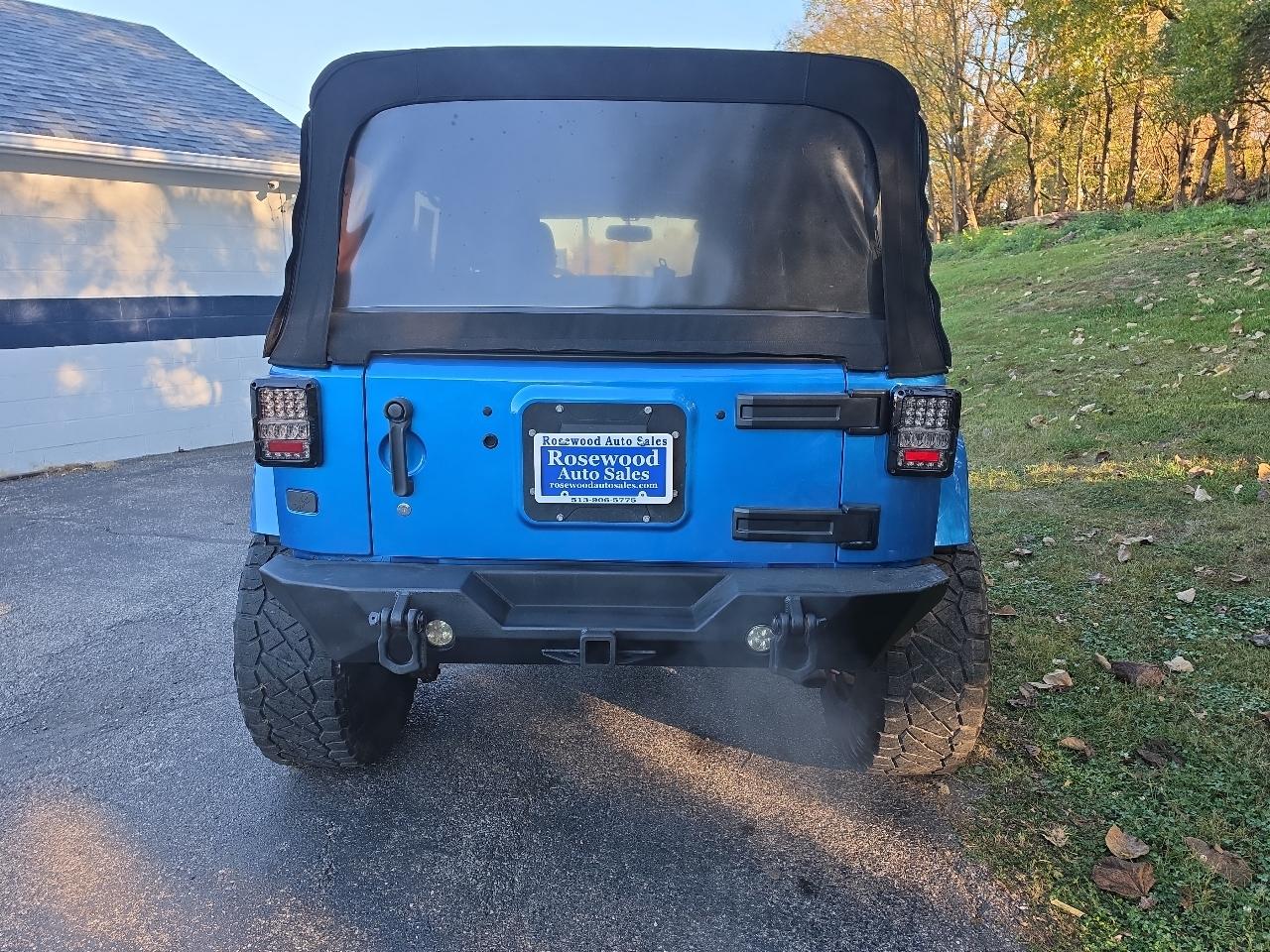Jeep Wrangler Unlimited 4WD 4dr Sahara 2015