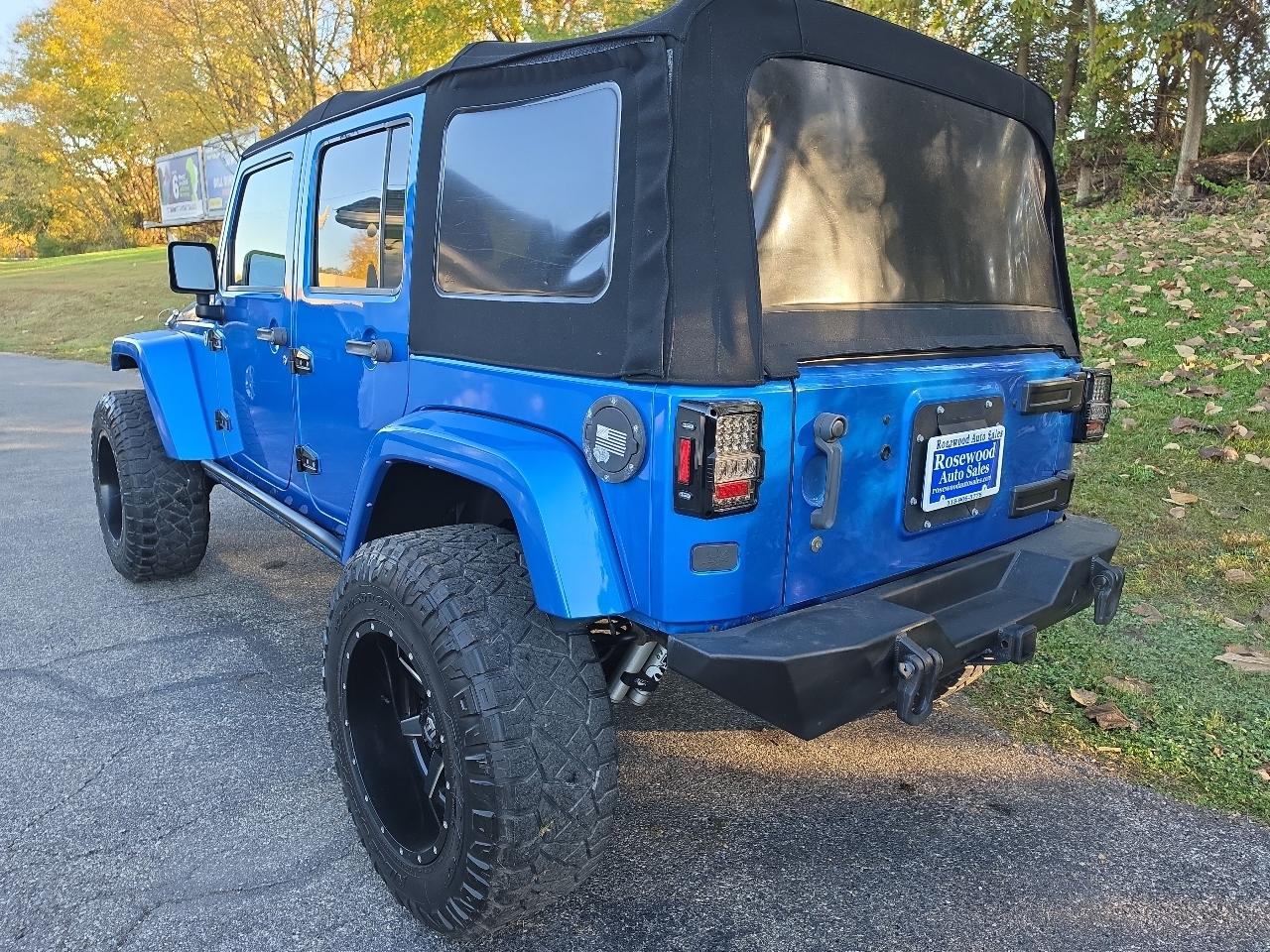 Jeep Wrangler Unlimited 4WD 4dr Sahara 2015