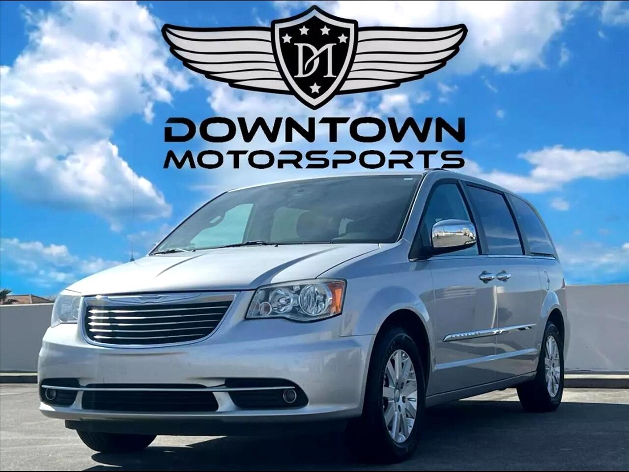 2012 Chrysler Town & Country Touring-L Minivan 4D