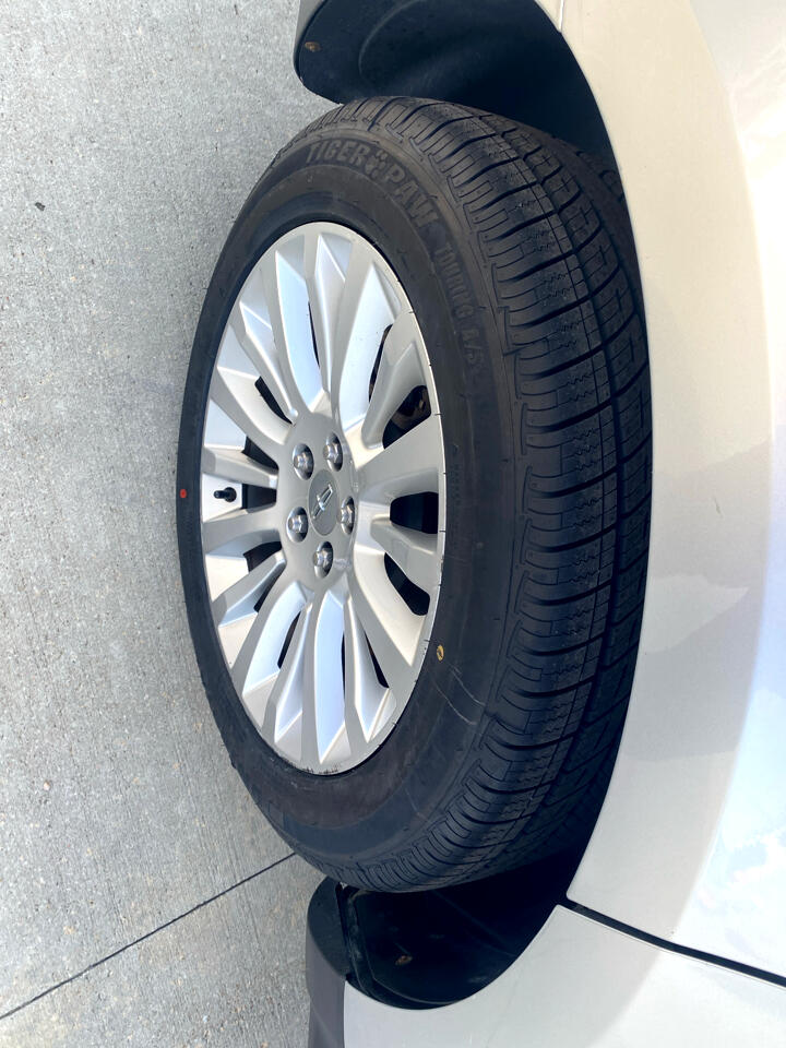 Lincoln MKT 3.7L FWD 2012 Lincoln MKT 3.7L FWD 2012