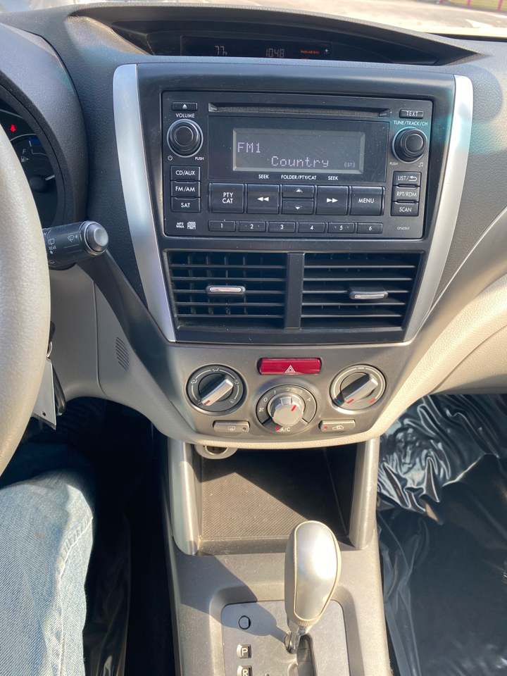 Subaru Forester 2.5X Premium 2013 Subaru Forester 2.5X Premium 2013