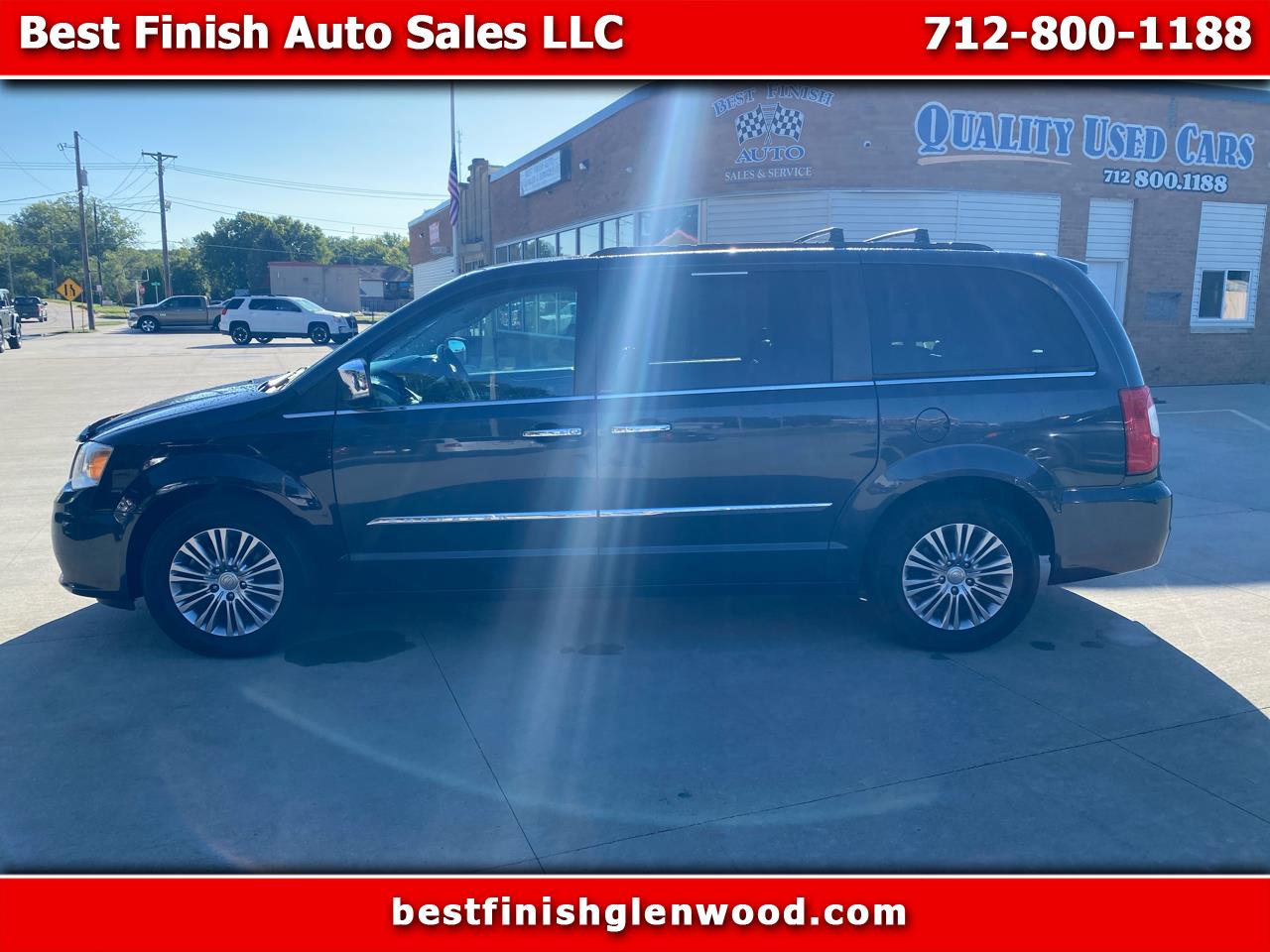 2013 Chrysler Town & Country Touring-L