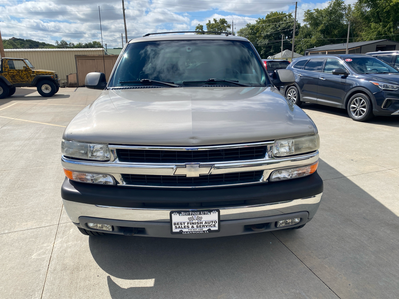 Chevrolet Suburban 1500 4WD 2002 Chevrolet Suburban 1500 4WD 2002