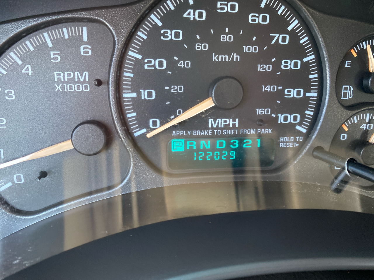 Chevrolet Suburban 1500 4WD 2002 Chevrolet Suburban 1500 4WD 2002