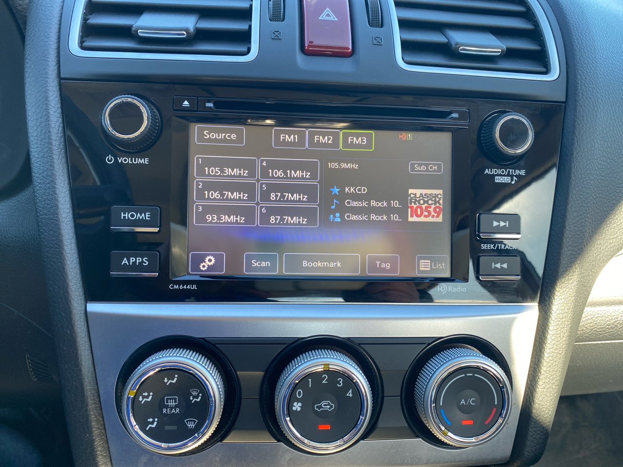 Subaru Impreza 2.0i Premium PZEV 4-Door 2015 Subaru Impreza 2.0i Premium PZEV 4-Door 2015