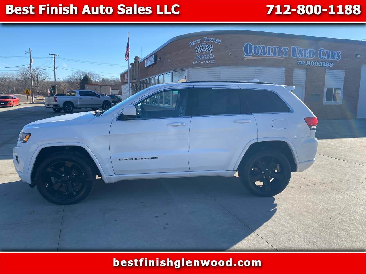 Jeep Grand Cherokee Laredo 4WD 2015