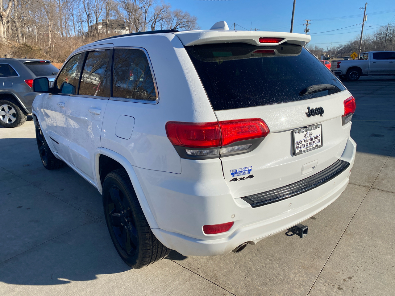 Jeep Grand Cherokee Laredo 4WD 2015