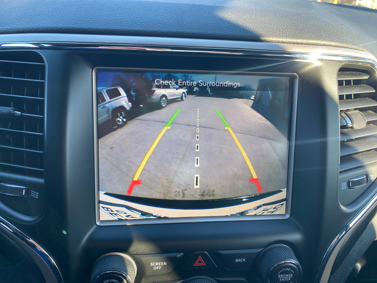 Jeep Grand Cherokee Laredo 4WD 2015