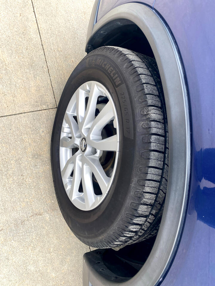 Nissan Rogue S AWD 2020