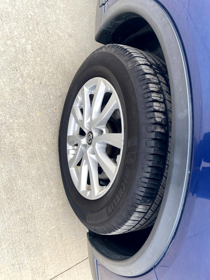 Nissan Rogue S AWD 2020