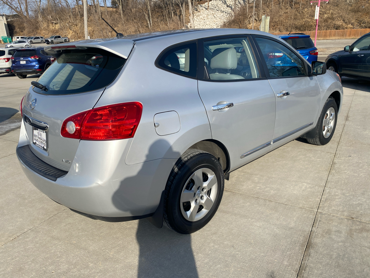 Nissan Rogue S AWD 2011
