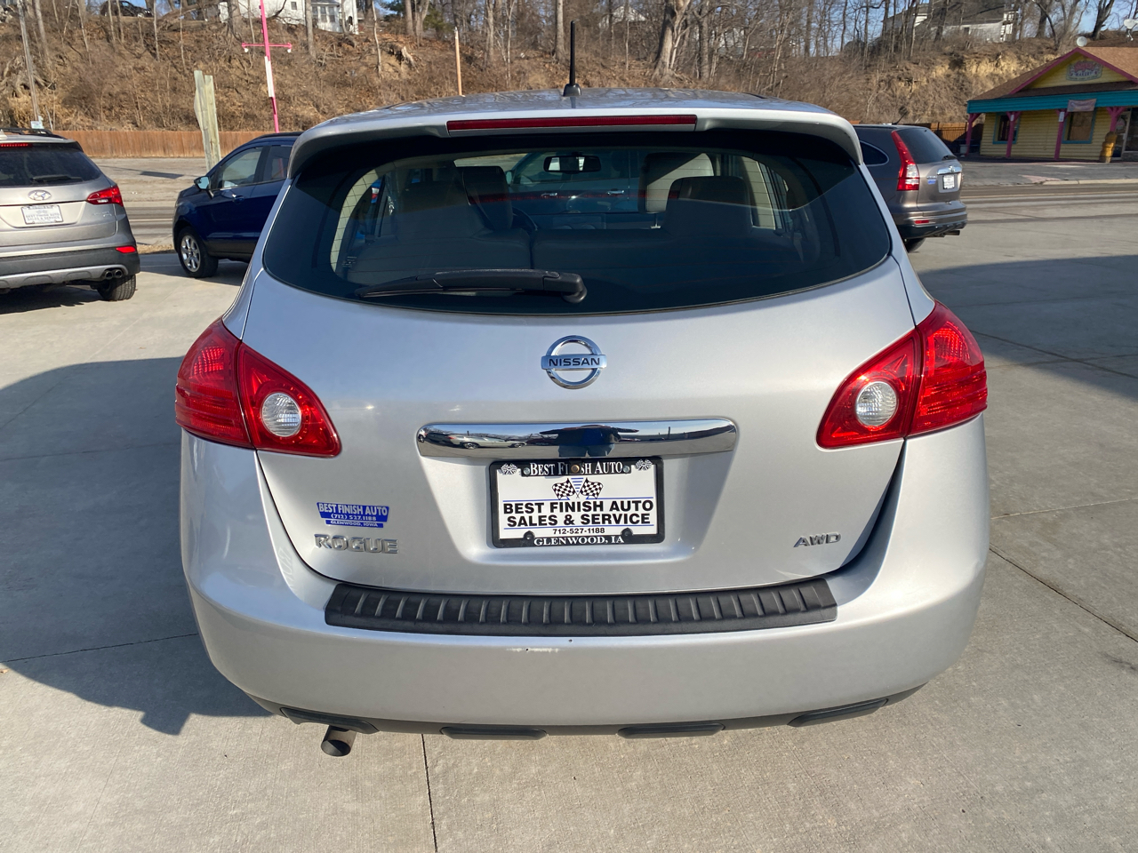 Nissan Rogue S AWD 2011