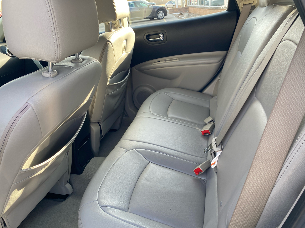 Nissan Rogue S AWD 2011