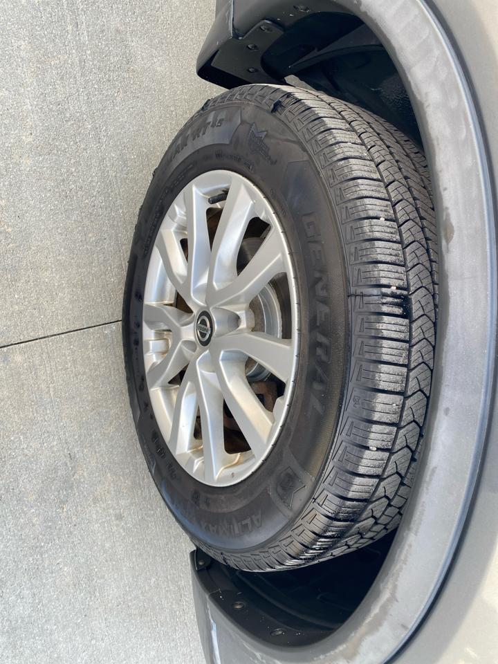 Nissan Rogue S AWD 2017