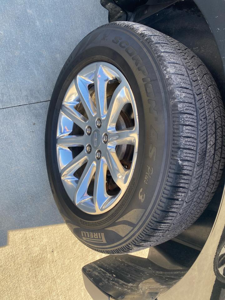 Lincoln MKX AWD 2011