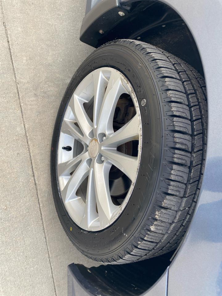 Subaru Legacy 2.5i 2014