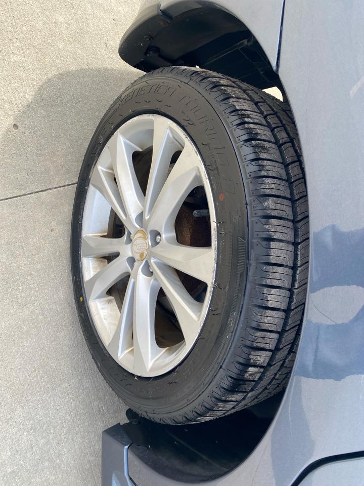 Subaru Legacy 2.5i 2014