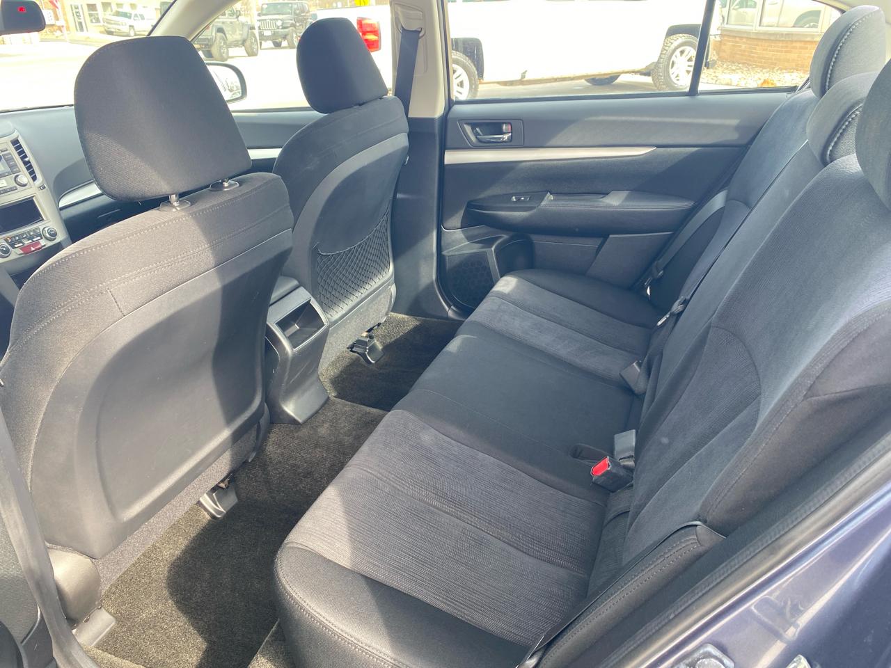 Subaru Legacy 2.5i 2014