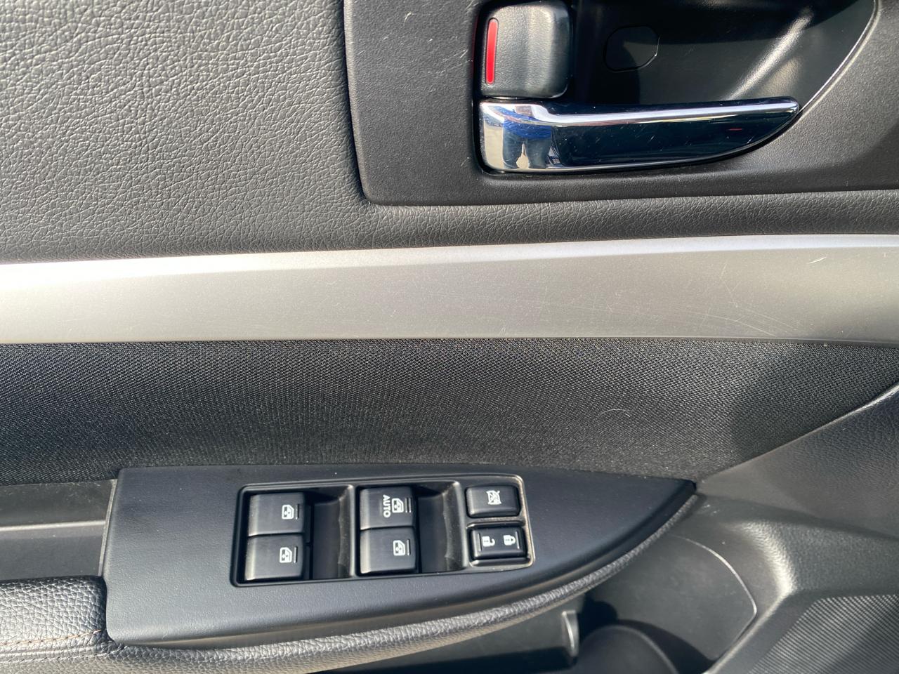 Subaru Legacy 2.5i 2014