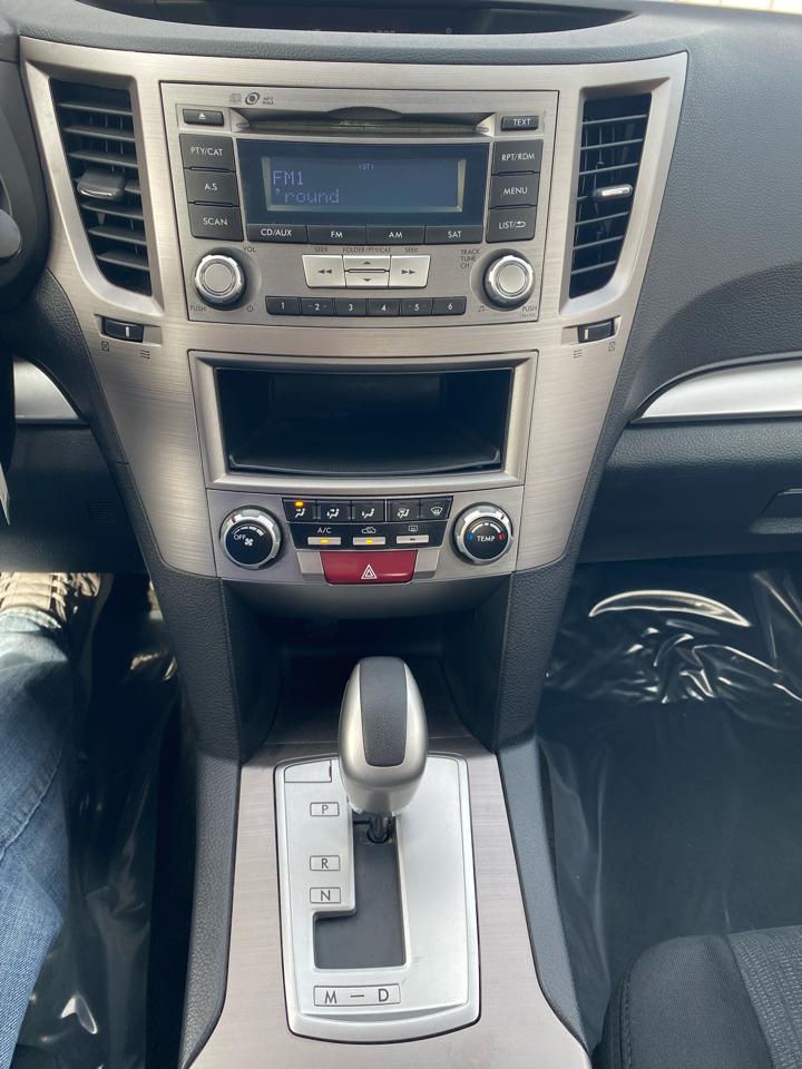 Subaru Legacy 2.5i 2014