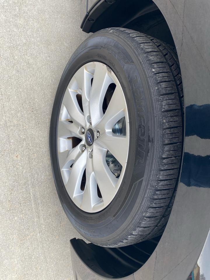 Subaru Legacy 2.5i Premium 2015