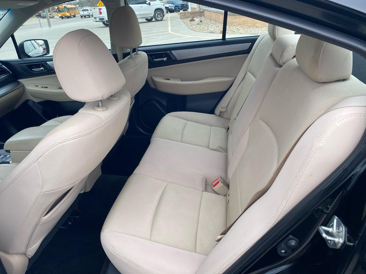 Subaru Legacy 2.5i Premium 2015