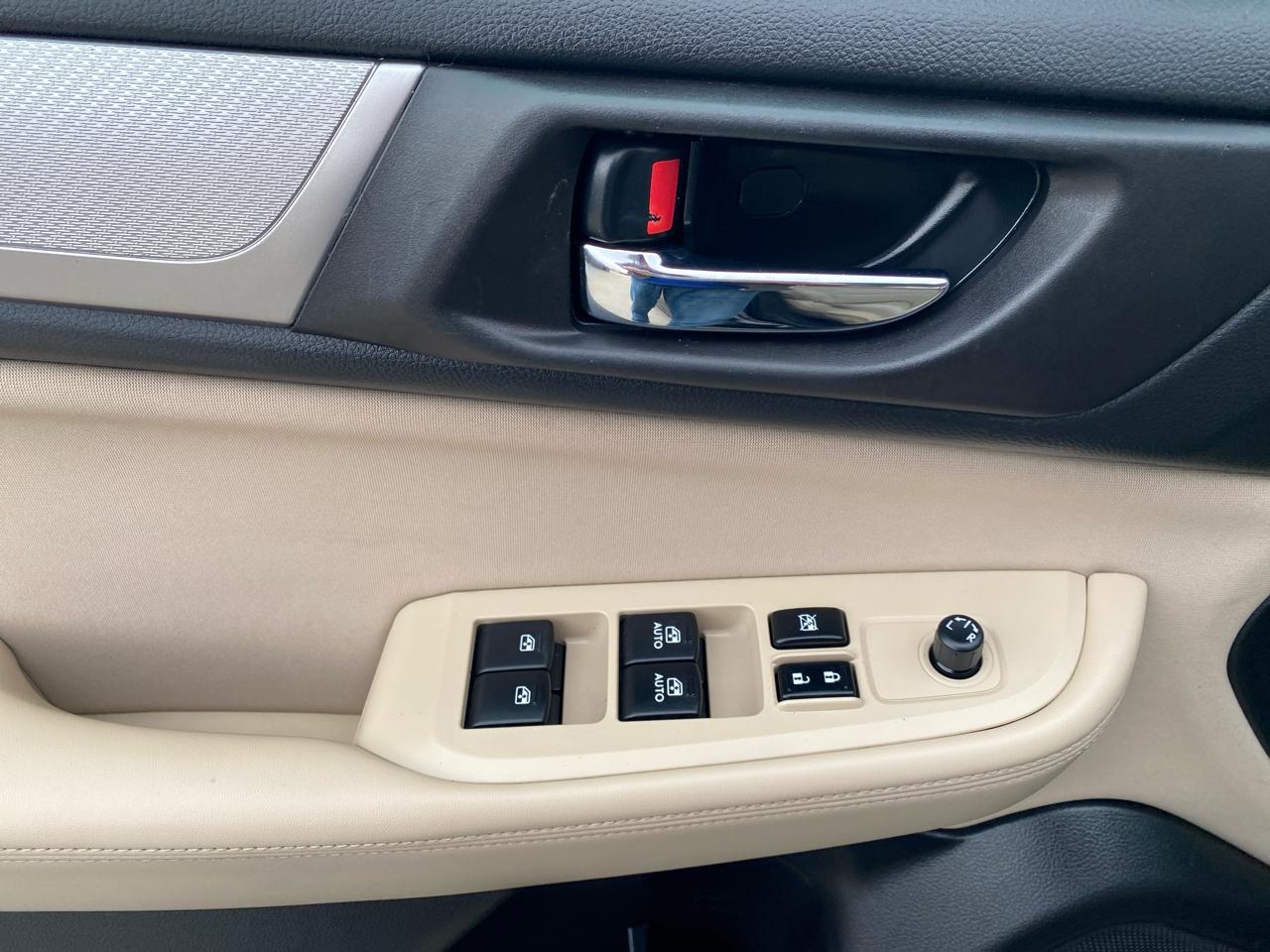 Subaru Legacy 2.5i Premium 2015