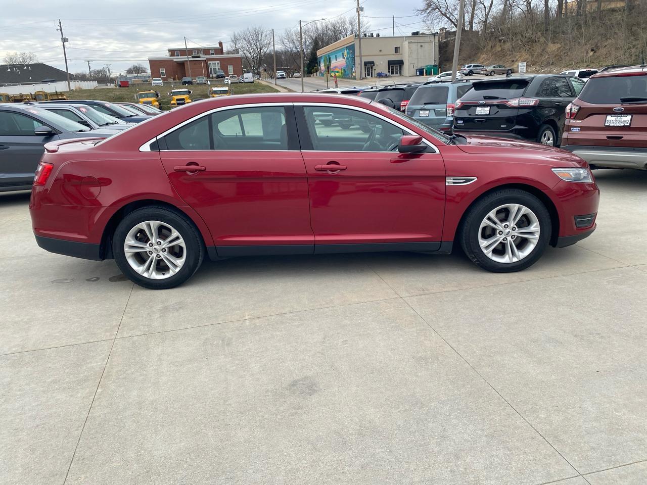 Ford Taurus SEL FWD 2014