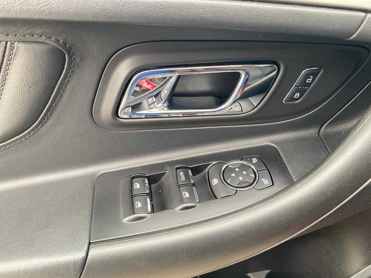 Ford Taurus SEL FWD 2014