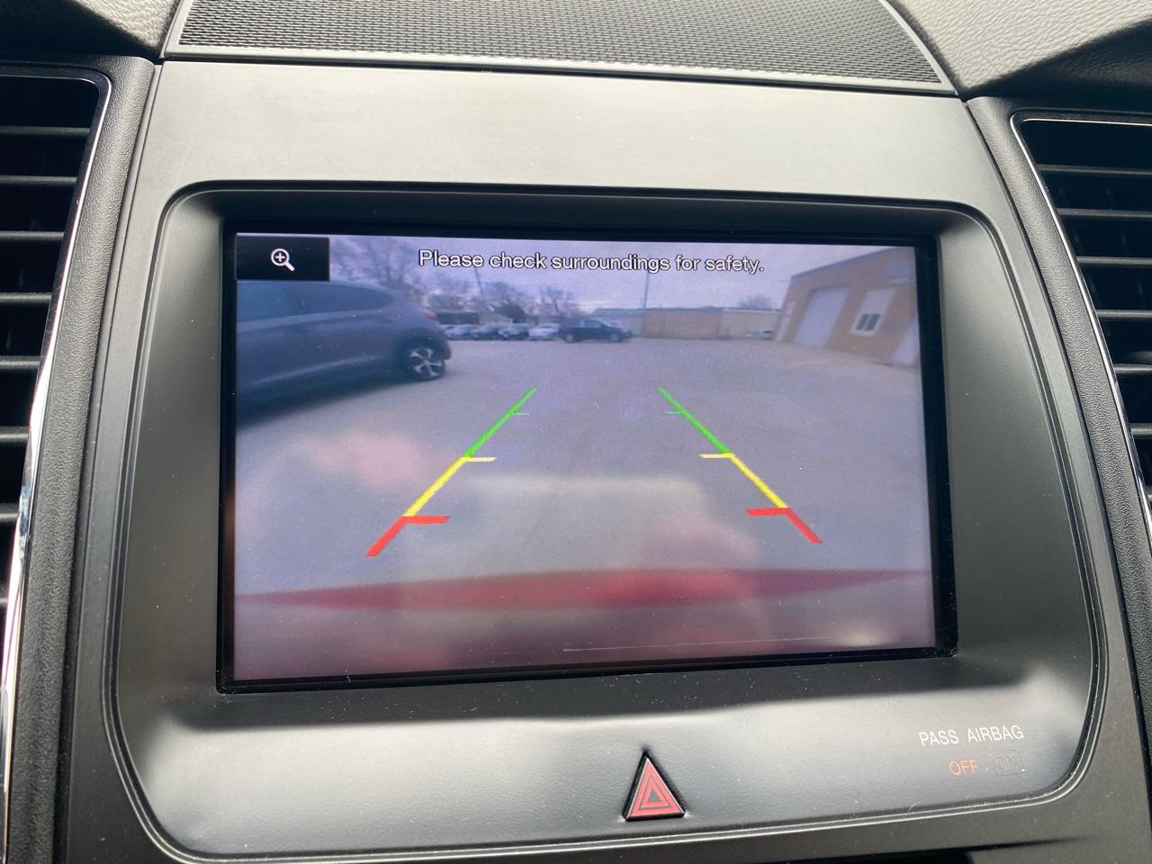 Ford Taurus SEL FWD 2014