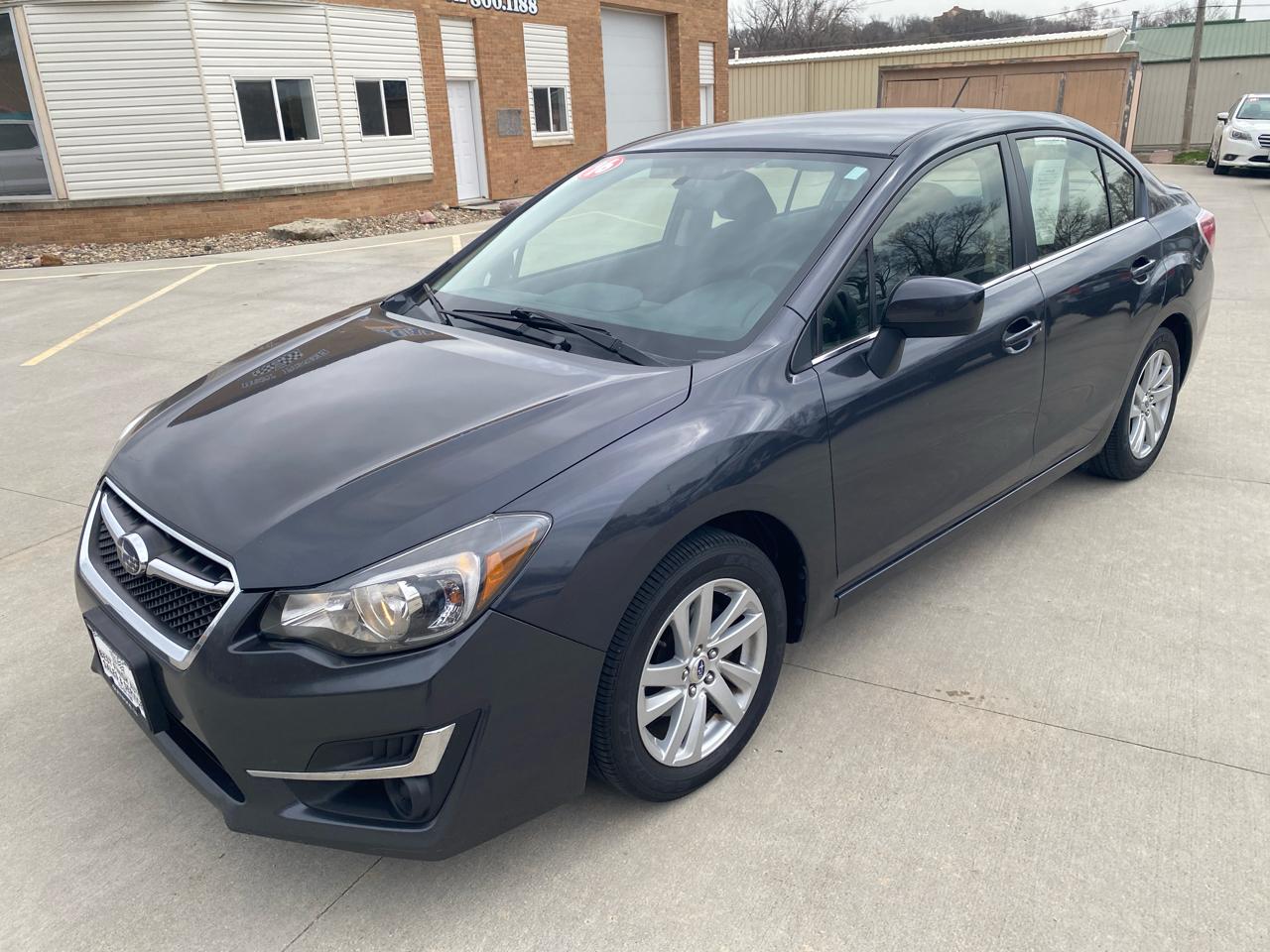 Subaru Impreza 2.0i Premium PZEV 4-Door 2016