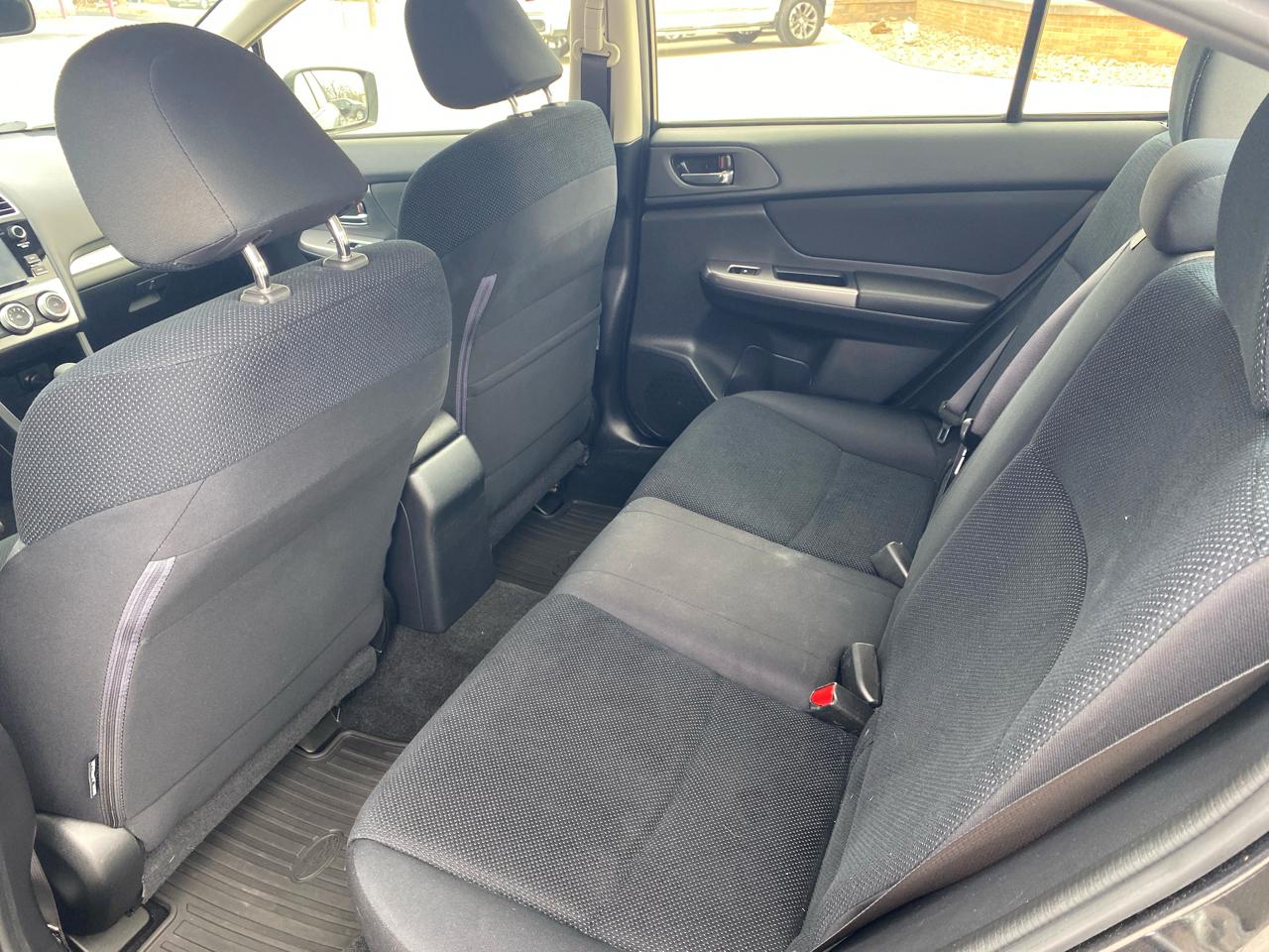 Subaru Impreza 2.0i Premium PZEV 4-Door 2016