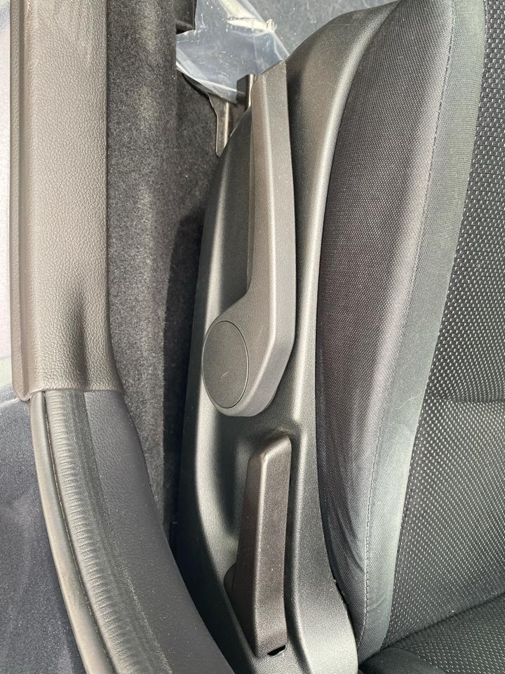 Subaru Impreza 2.0i Premium PZEV 4-Door 2016