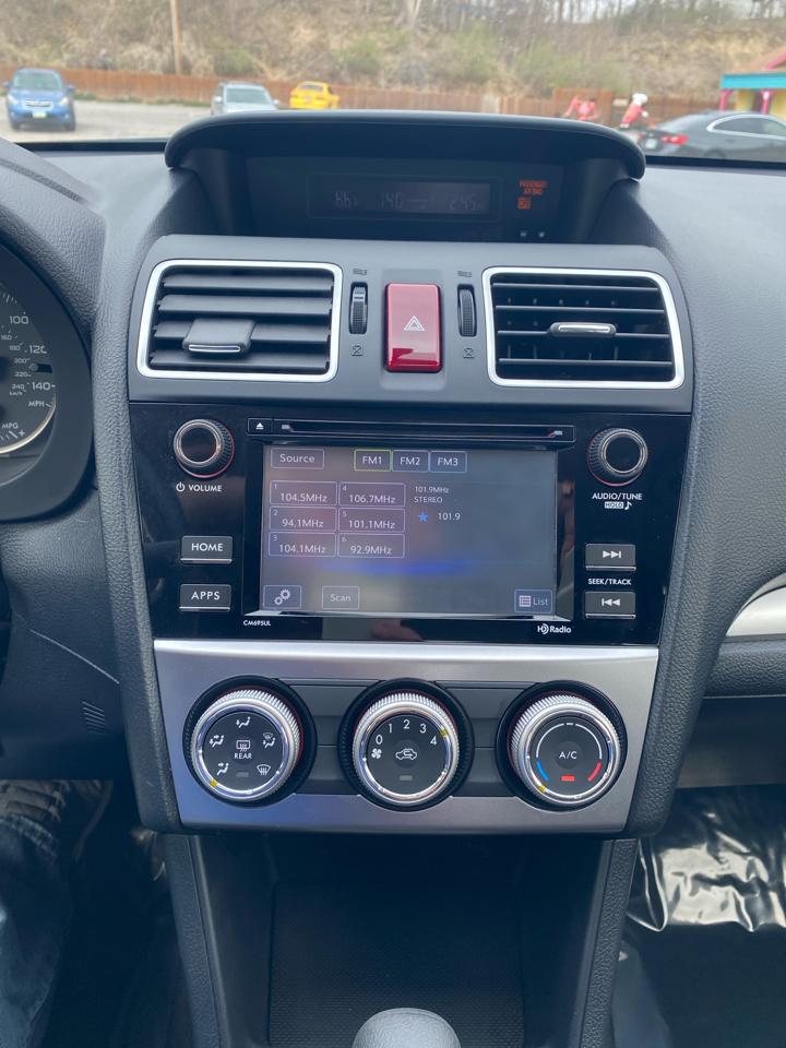 Subaru Impreza 2.0i Premium PZEV 4-Door 2016