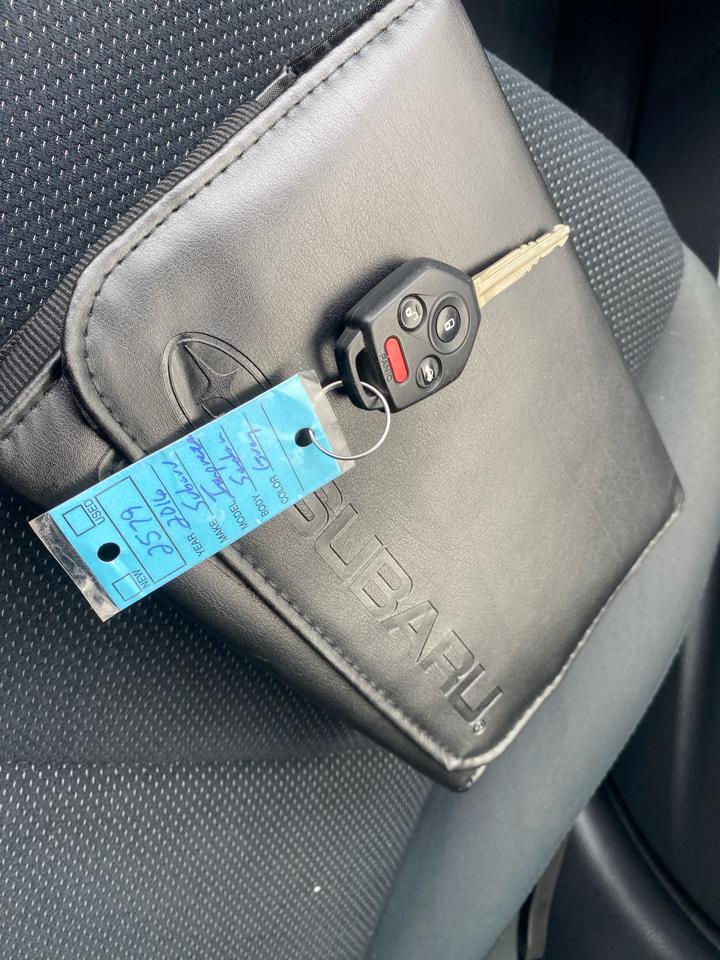 Subaru Impreza 2.0i Premium PZEV 4-Door 2016