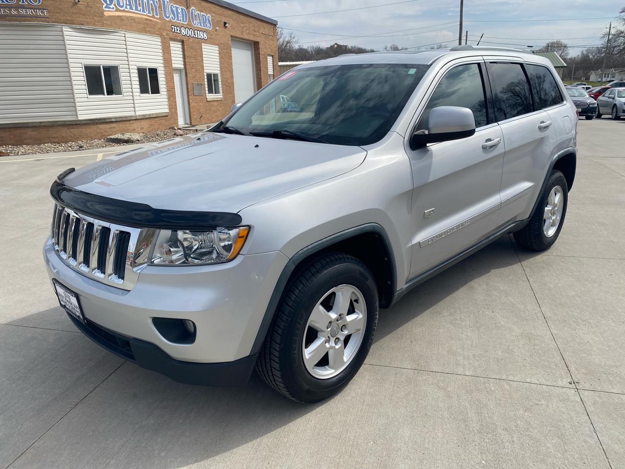 Jeep Grand Cherokee Laredo 4WD 2011