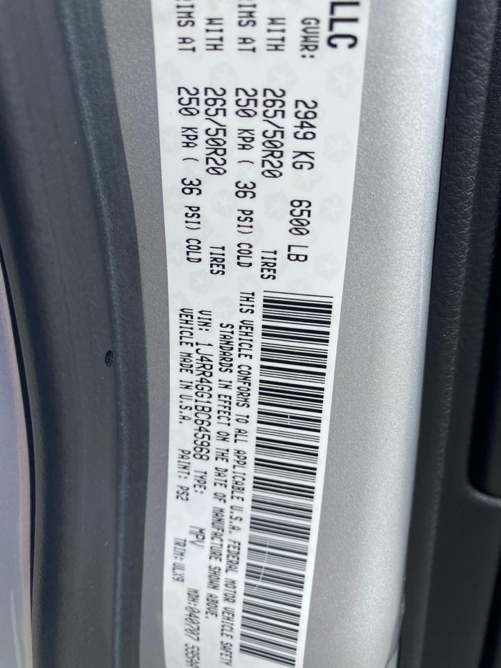 Jeep Grand Cherokee Laredo 4WD 2011