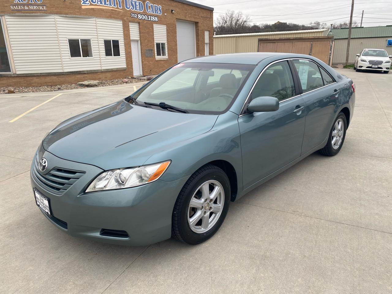 Toyota Camry XLE 5-Spd AT 2009